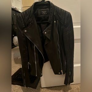 Zara RARE 100% leather moto jacket